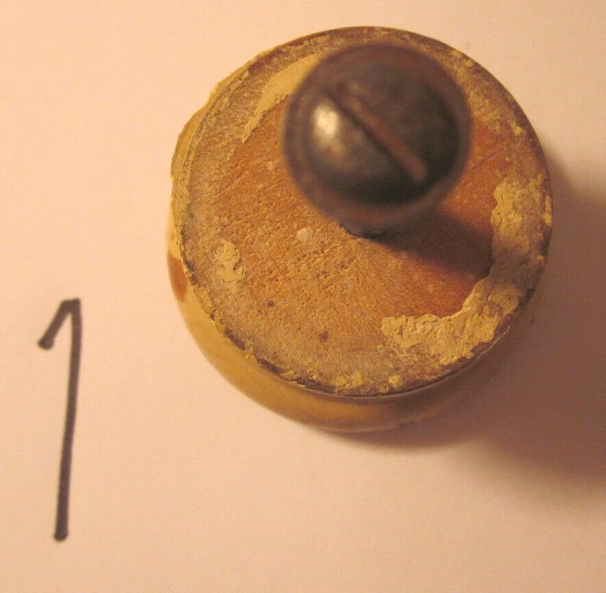 Colonial Pull Knob Shabby Wood 1-3/4" Cabinet Dresser Door Drawer Salvage 1 Vtg - Изображение 3 из 4