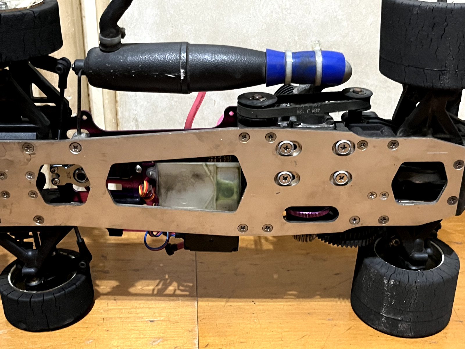Vintage Ｍugen Seiki K2-X 1/10 Racing Nitro RC; Novarossi
