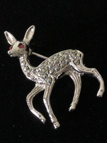 Vintage Small Bambi Brooch- Marcasite With Red Stone Eyes - Picture 2 of 3