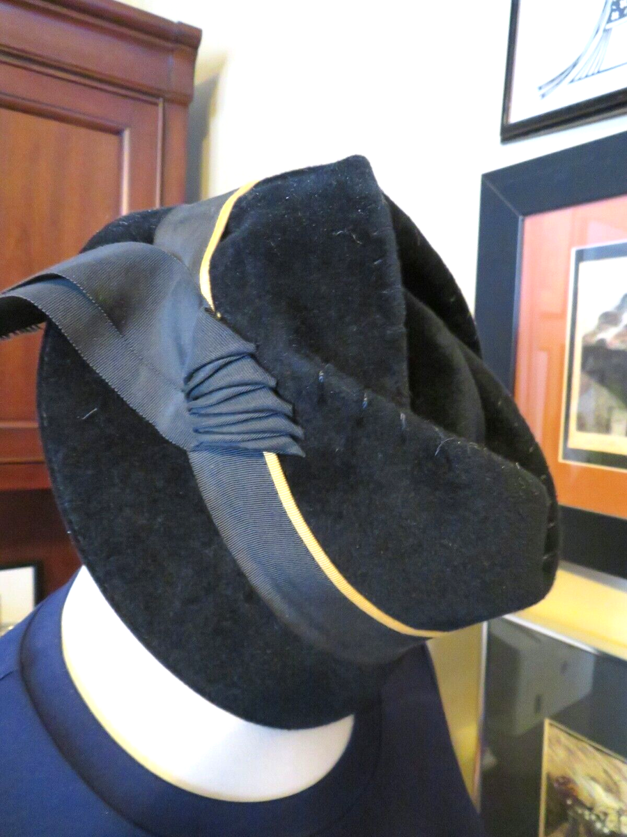 Vintage Hat 1960 display picture 3