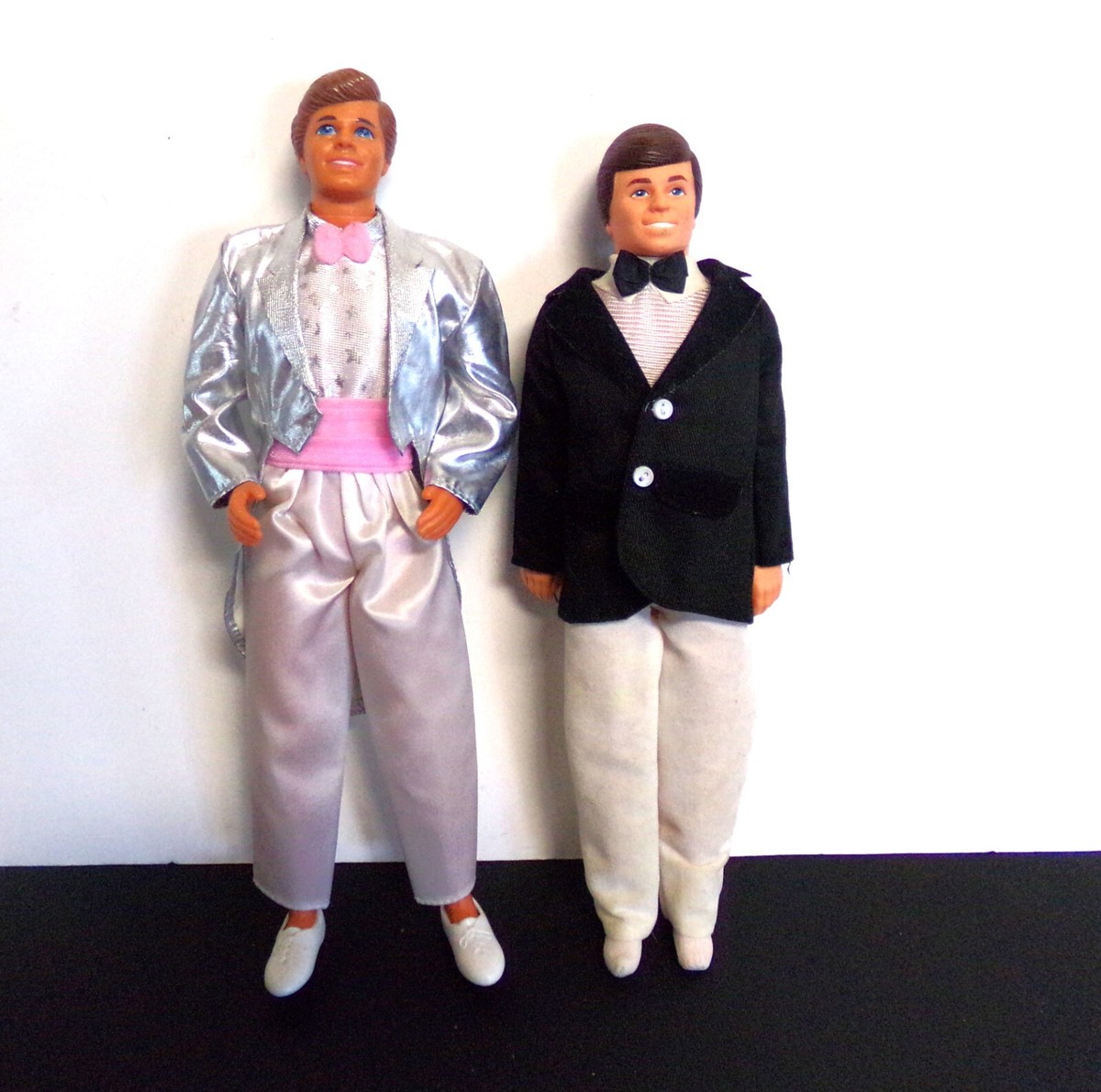 2 VINTAGE 1985 LUCKY & 1988 MATTEL BARBIE KEN DOLL SILVER BLACK