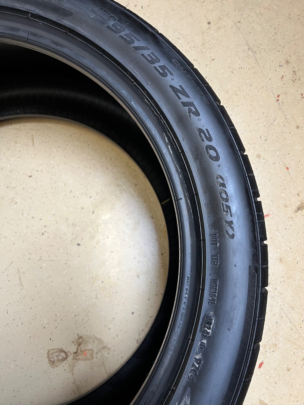 2 - NICE 295/35ZR20 XL (105Y) Pirelli P Zero Corsa (MC-C) McLaren OEM - 5144