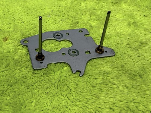Nakamichi BX-100 Cassette Reel Hub Spindle Take-Up Supply BASE SHAFT PIN ASSMBLY