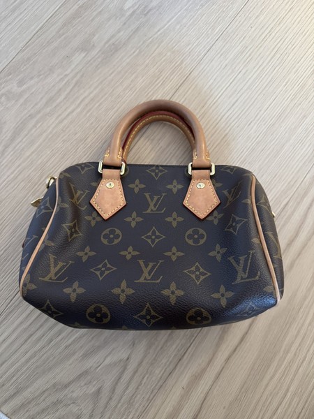 louis vuitton speedy 20