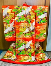 Kimono Used in good conditionColored embroidery pine crane gold wedding bridal c