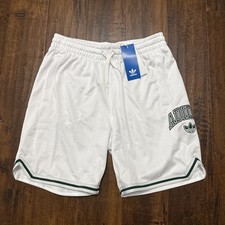 NWT Boys  Adidas Originals Shorts White MSRP 50 Size Large. C3