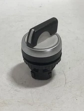 BACO L21MA03 SELECTOR SWITCH OPERATOR 3 POSITION MAINTAINED 22MM NNB