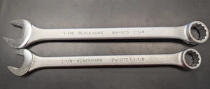 NEW TWO BLACKHAWK USA SAE Clés combinées 1-1/8" & 1-1/4"- Navire libre