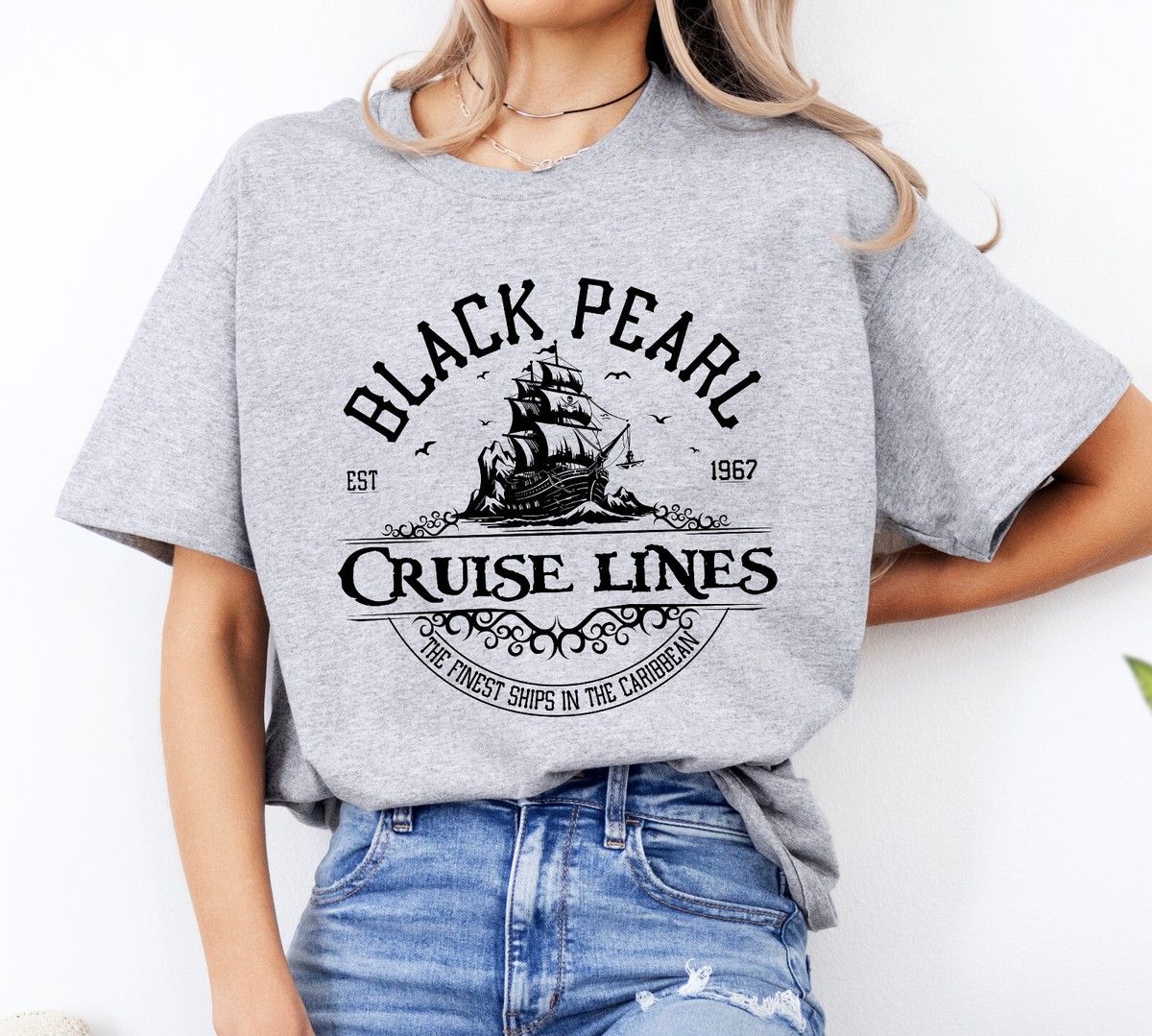 Disney Pirates of the Caribbean Black Pearl Cruise Unisex Adult