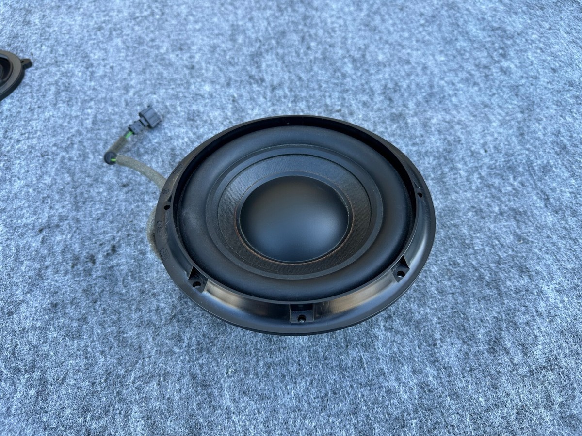 BANG OLUFSEN REAR WOOFER SPEAKER ASSEMBLY OEM 12-18 AUDI A6 A7