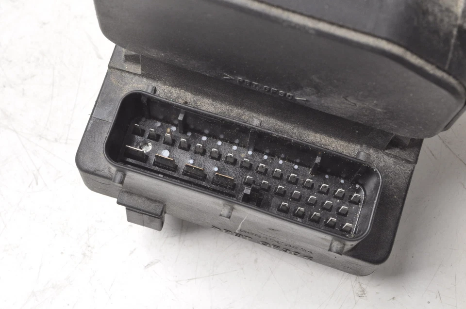 SUBARU LEGACY II 2.0 16V ABS PUMP 0265216501 - Imagen 3 de 4