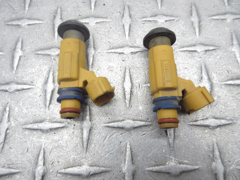 2000 99-08 Kawasaki Vulcan Classic VN1500 Fuel Gas Petrol Injector Nozzle Pair - Image 2 of 4
