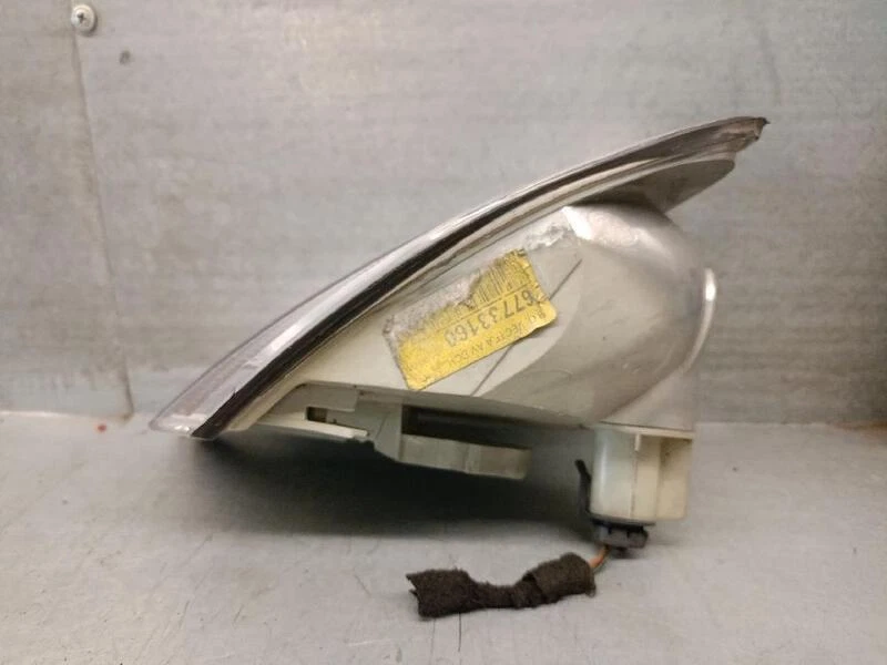 67733160 proiettore anteriore destro per OPEL VECTRA B (J96) 1.6 I 1995 5214454 - Immagine 3 di 4