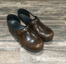 Dansko PROFESSIONAL Slip-on Clogs Brown Leather Women’s Size EU 39