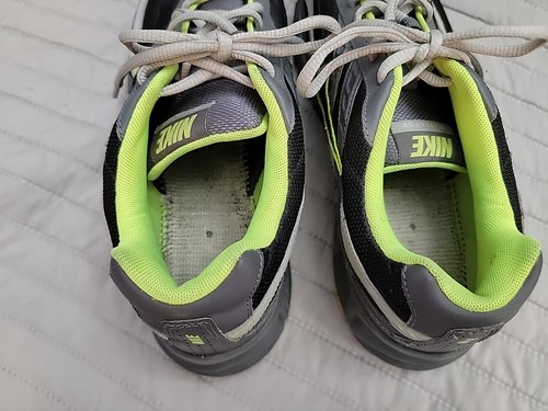 Size 9 - Nike Initiator Black Grey Volt - Picture 6 of 8