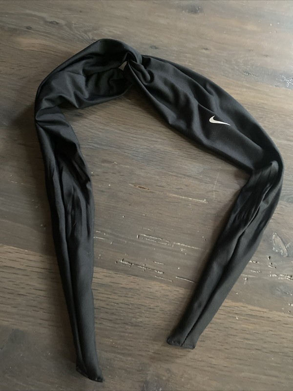 Black NIKE Unisex Twistknot Tie Athletic Workout Running Tennis Headband