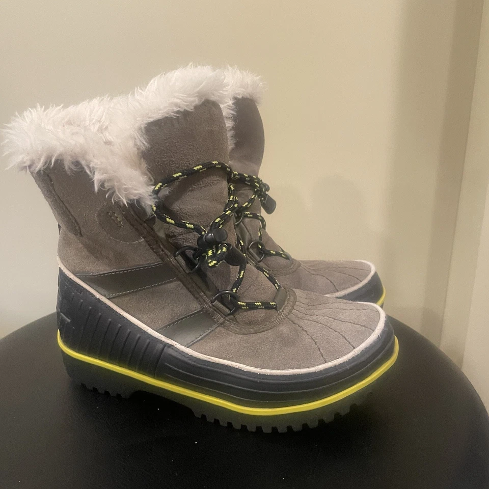 SOREL Tivoli II Youth Winter Rain Snow Waterproof boots Size 3 Green - Image 4 of 4