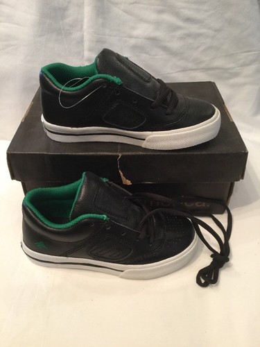 Youth Kids Black Leather Skate Shoes UK 
