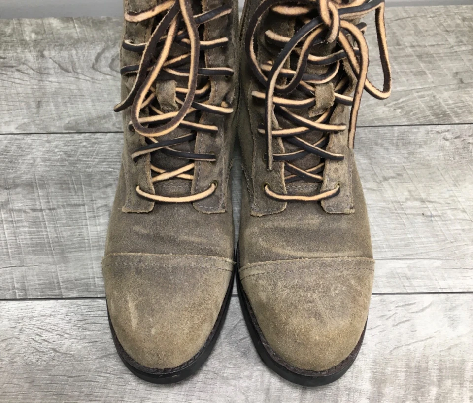 Women’s UGG 1095131 Kilmer II Chipmunk Shearling Waterproof Combat Boots Size 7 - Image 4 of 4