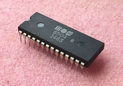 6504 , Single Board Computer , MOS , DIP-28, cut-down version of the 6502
