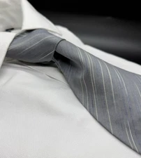 Kinloch Anderson Scotland Neck Tie 100% Silk Gray Stripes Textured 57"/3.5"