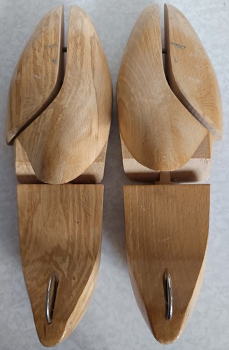 Kaps Embauchoir en Bois de Cèdre 100% Fabriqué à la Main, Absorption élevée d'humidité, Bois des États-Unis, Pour Hommes et Femmes, Embauchoirs en Cèdre, Différentes Tailles (37-38 EU Kaps Embauchoir en Bois de Cèdre 100% Fabriqué à la Main, Absorption élevée d'humidité, Bois des États-Unis, Pour Hommes et Femmes, Embauchoirs en Cèdre, Différentes Tailles (37-38 EU