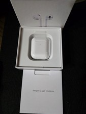 Apple AirPods Wireless Charging Case Bluetooth In-Ear Earbuds White Built-in Mic