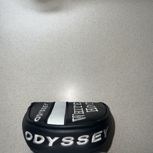 Odyssey Copricapo Bianco Hot Versa Mallet Putter - Bianco/Nero/Rosso - Foto 3 di 5