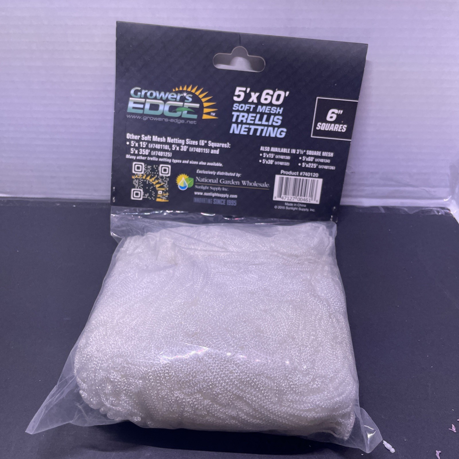 Grower's Edge Soft Mesh Trellis Netting 5 ft x 60 ft w/ 6 in Squares