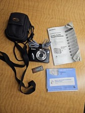 Sony Cyber-shot 3x Digital Still Camera DSC-W7 7.2 Mega Pixels for parts