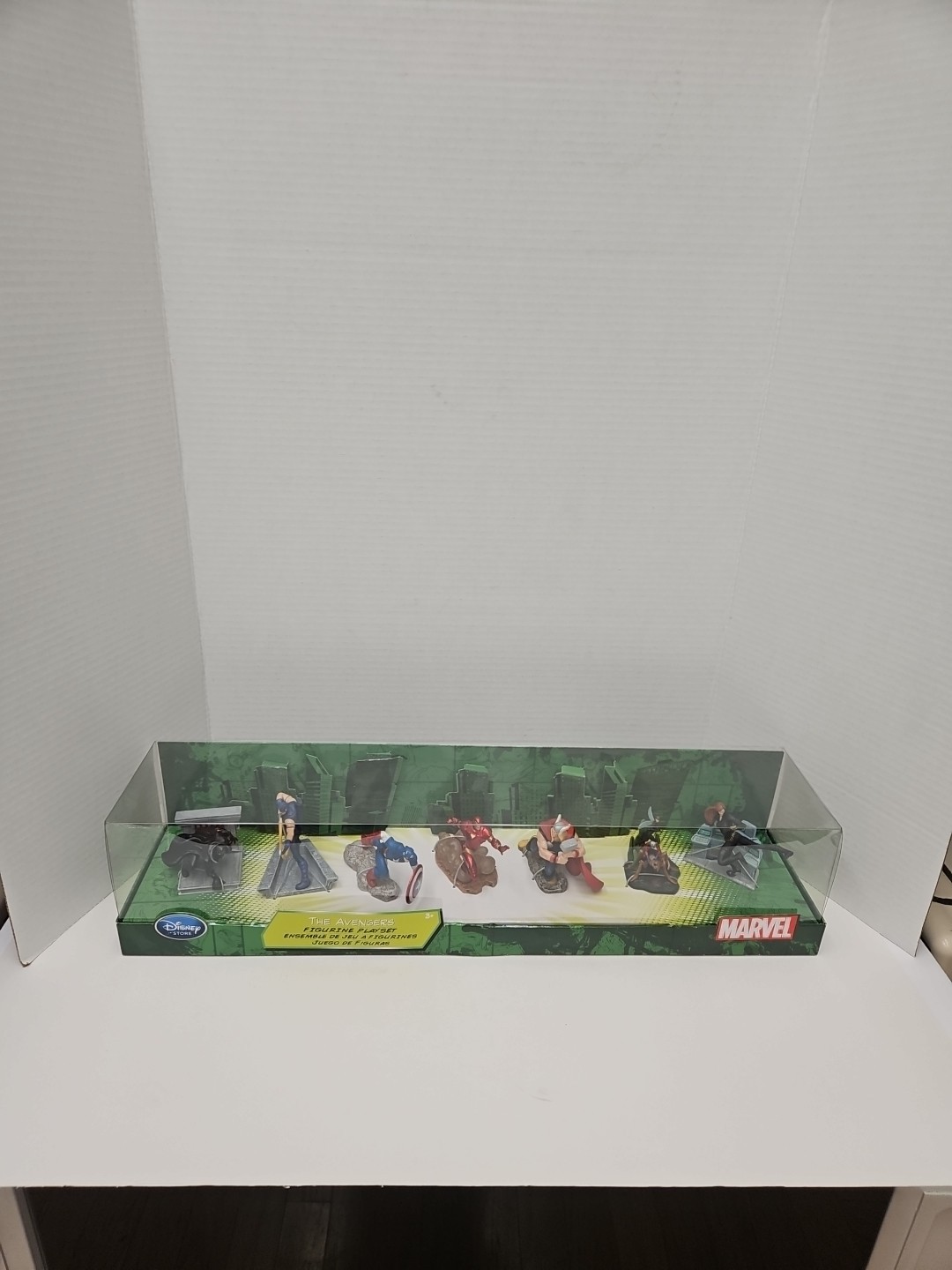 Disney Store Marvel Avengers Figure Figurine Playset 2011