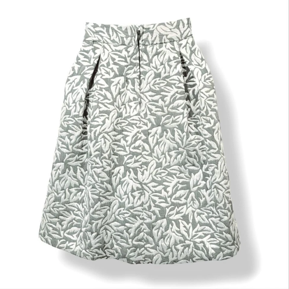 NUEVA Falda Brocado Metálica Vintage Años 90 Y2K Behnaz Sarafpour X Target en Plata Foto 4 de 4