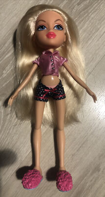 Bratz Puppe Cloe Sleep Over Party 2015 MGA