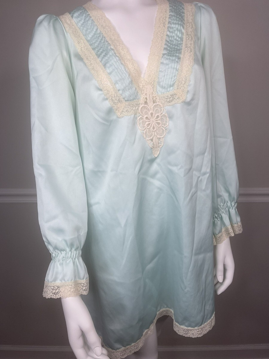 Vintage Cest Vous By Verena Petite M Blue satin ivory lace Nightgown  Victorian