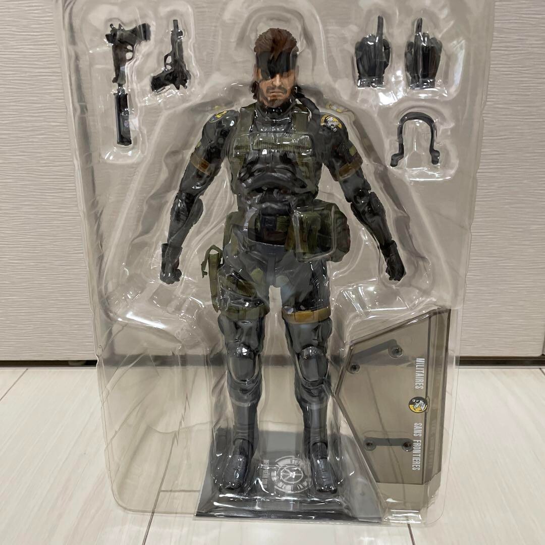 Play Arts Kai Metal Gear Solid Peace Walker Snake Sneaking Suit