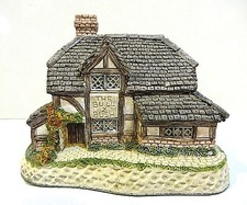 THE BULL & THE BUSH COTTAGE