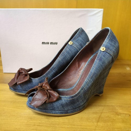 Miu Miu Blue Denim Wedge Peep-Toe Heels with Brown Leather Bows - EU 37 JAPAN - Picture 13 of 24
