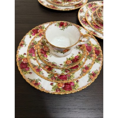Royal Albert Old Country Roses Bone Chine