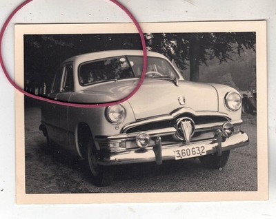 PHOTO FOTO  AUTO AUTOMOBILE FORD TUDOR 4 DOOR SEDAN 1950