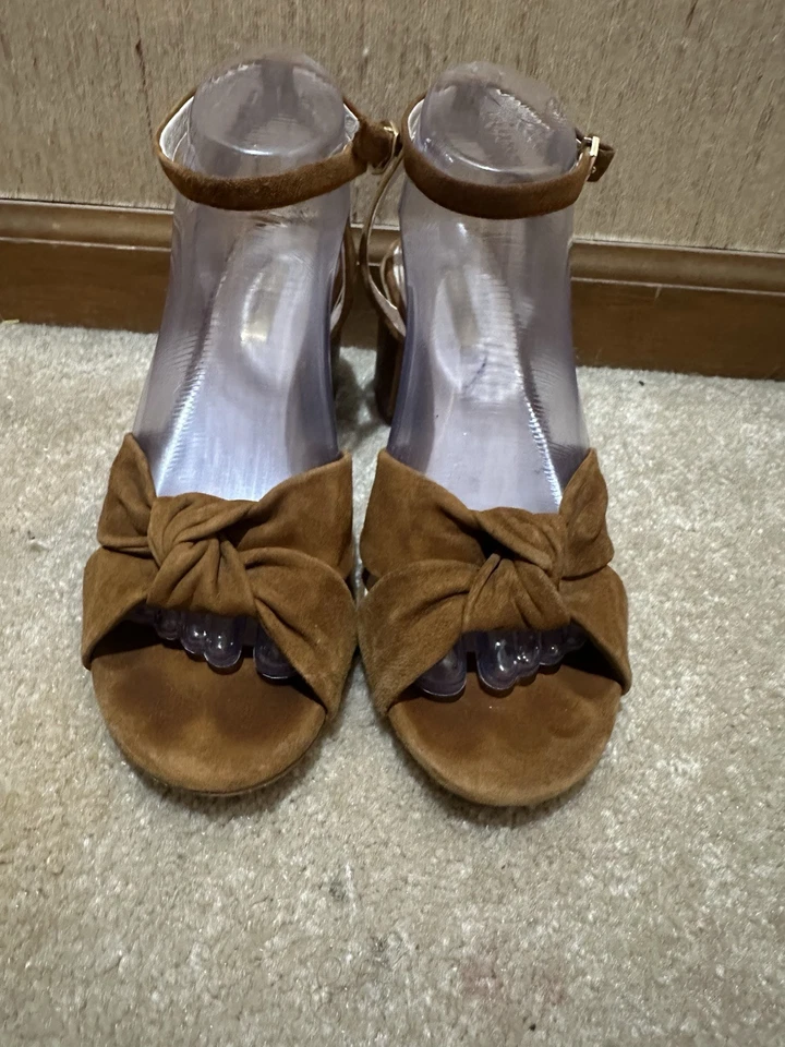 Sandalias de tacón Lousie Et Cie marrón gamuza talla 8,5 Foto 2 de 4