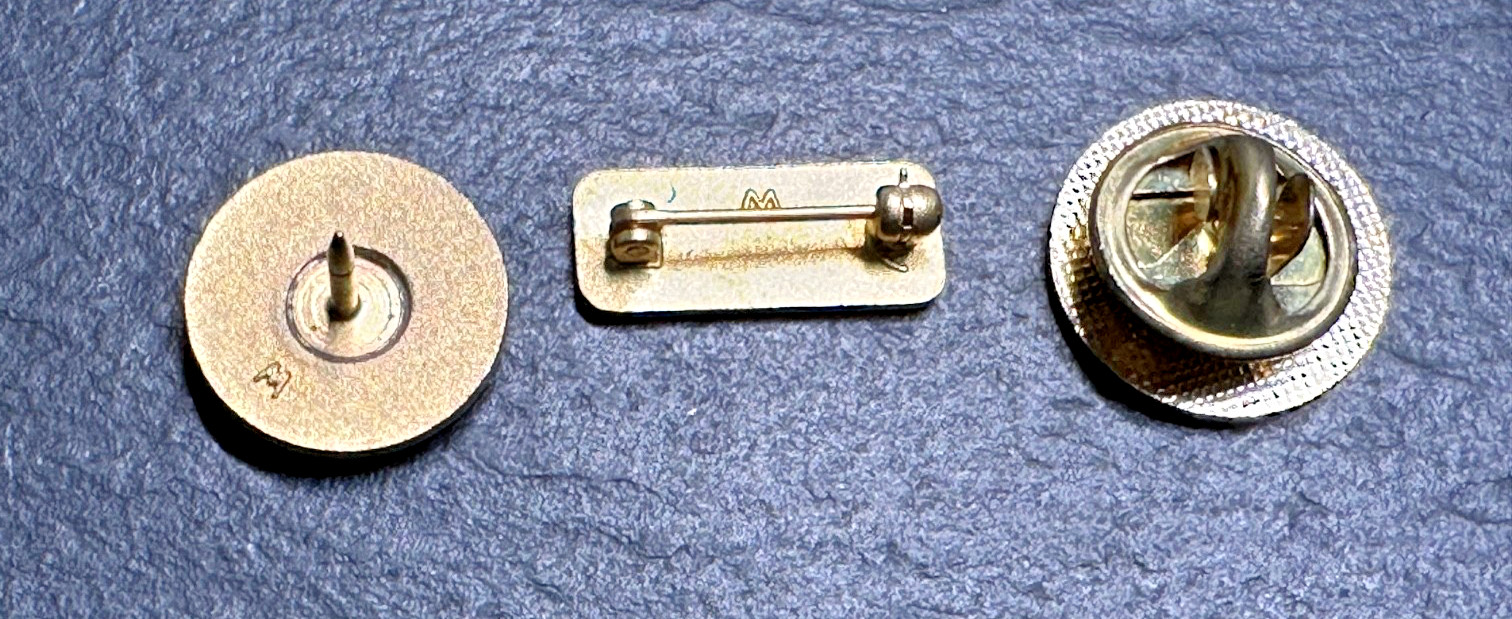 14 AMERICAN RED CROSS PINS : 200, HOME NURSING, LIFE SAVING JR+ H659