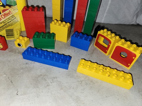 LEGO DUPLO 1544 Medium Bucket (Not complete, but includes extras) - Picture 4 of 15