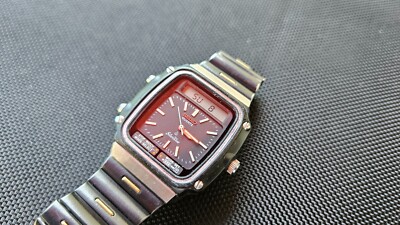 Seiko James Bond Silver Wave H357-5120 Men's Watch vintage Digital