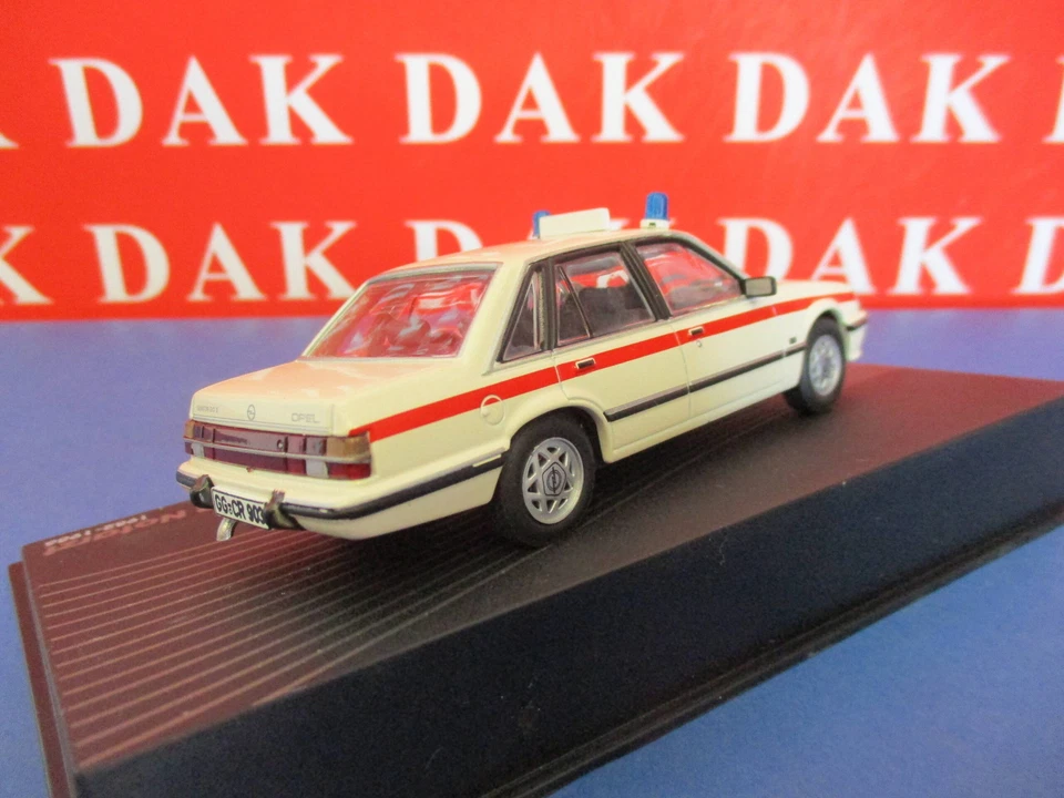 Die cast 1/43 Modellino Auto Opel Senator A2 Notartz 1982-1986 - Immagine 3 di 4