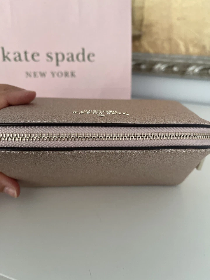 Nuevo con etiquetas Estuche de Maquillaje Cosmético Kate Spade Oro Rosa Oro Rosa Foto 4 de 4