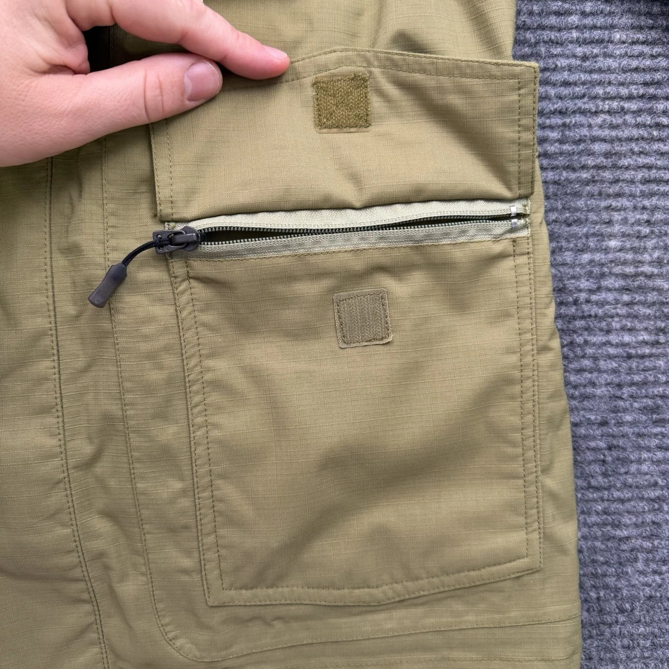 Oakley Technical Ski Jacket Men’s Small Olive Green Baggy Fit Removable Fleece - Image 4 of 4