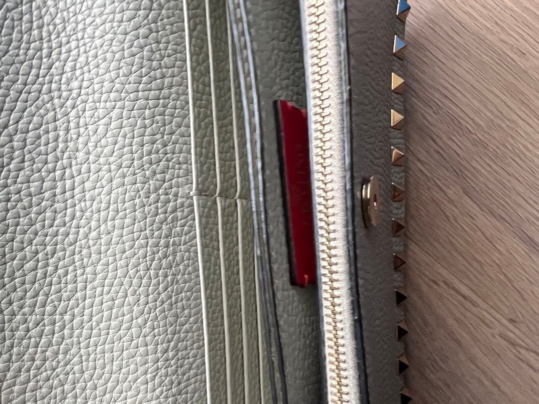 VALENTINO Women Rockstud Chain Wallet Shoulder Bag Beige Gray Leather from japan thumbnail 5