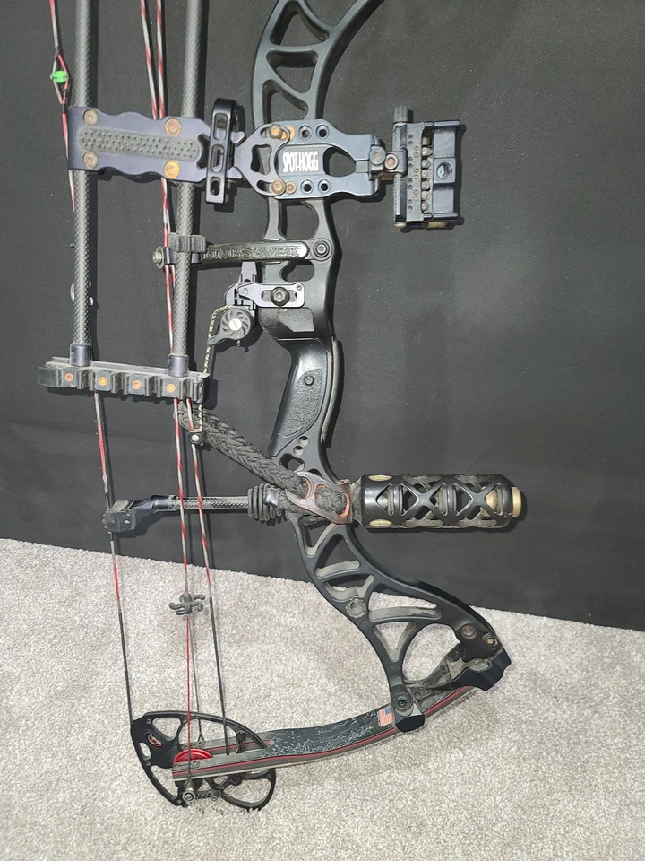 Bowtech Destroyer 350 Package Spot Hogg 7DP Sight QAD Rest Tight Spot Quiver - Image 3 of 4