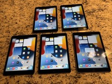  Bundle of 5 Apple iPad Air 2 64GB, Wi-Fi, 9.7in - Space Gray / Silver