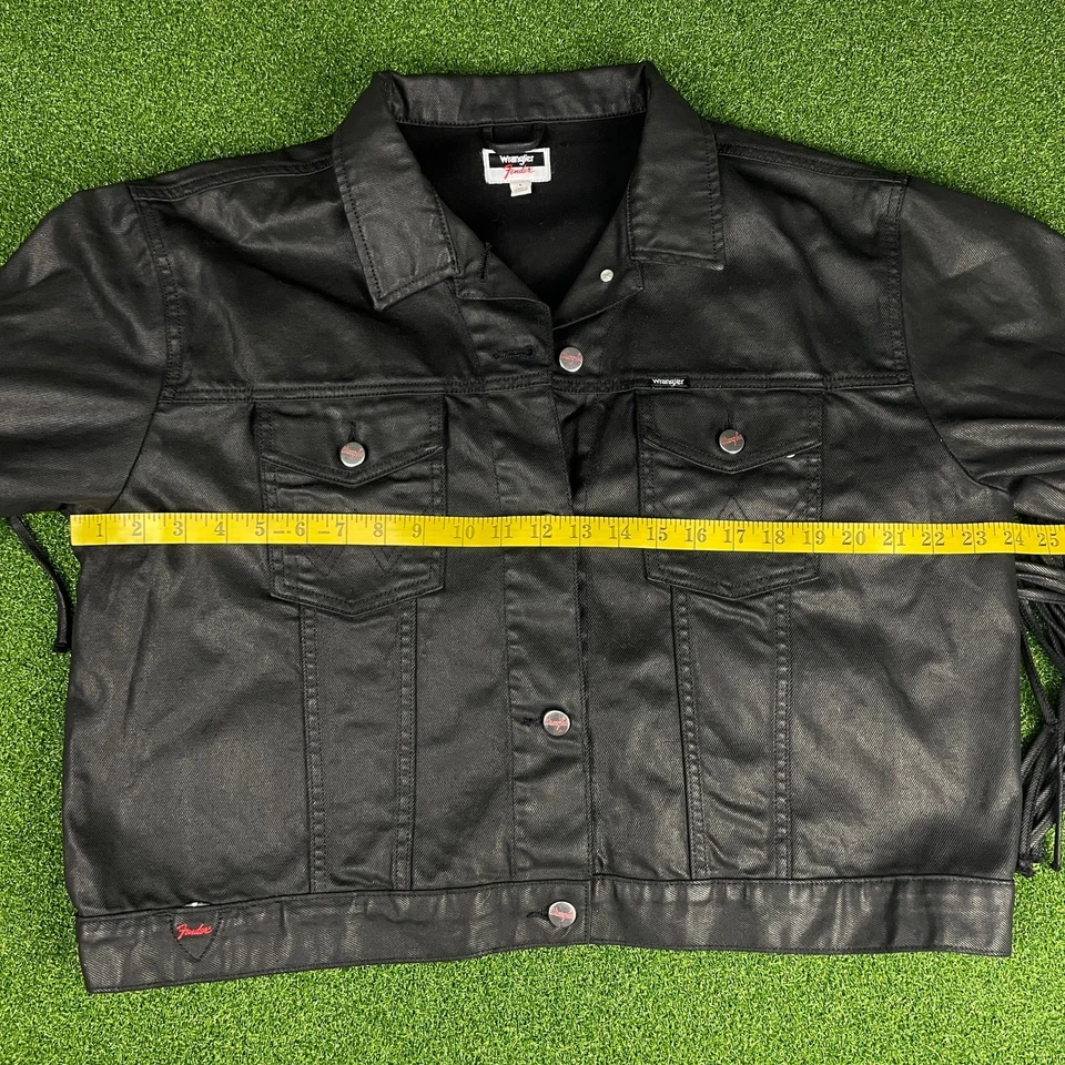 Wrangler x Fender Guitar Fringed Rock Jacket With Guitar Pick Size Large MINT - Image 4 of 4